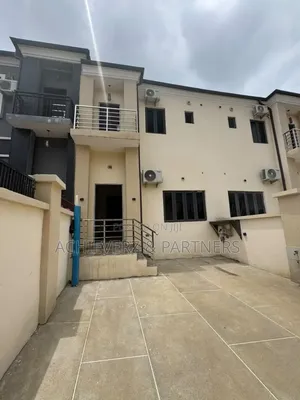 3bdrm Duplex in Asokoro for rent