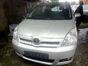 Toyota Corolla Verso 2008 Silver