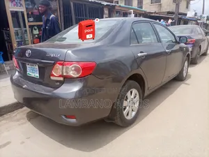 Toyota Corolla 2013 Gray