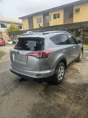 Toyota RAV4 2017 Silver
