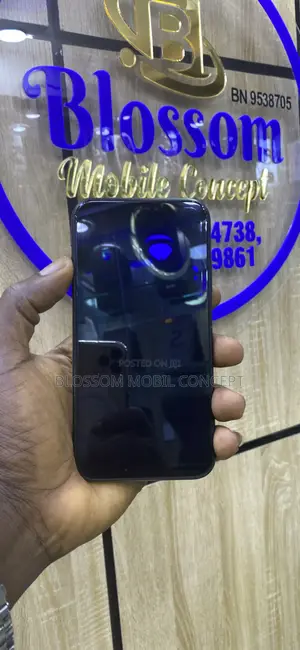 Apple iPhone XR 128 GB Black