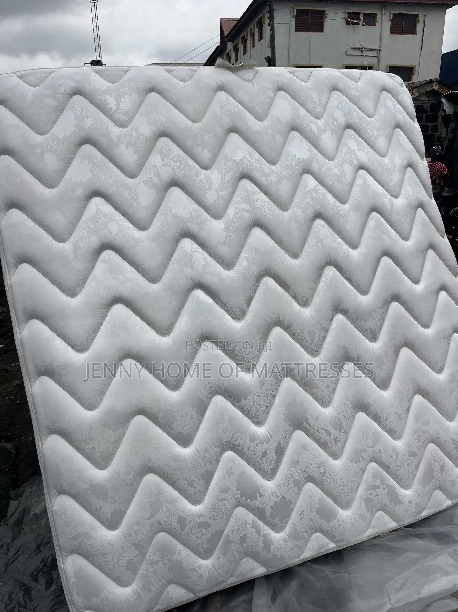 5 by 6 Posturepedic Mattress