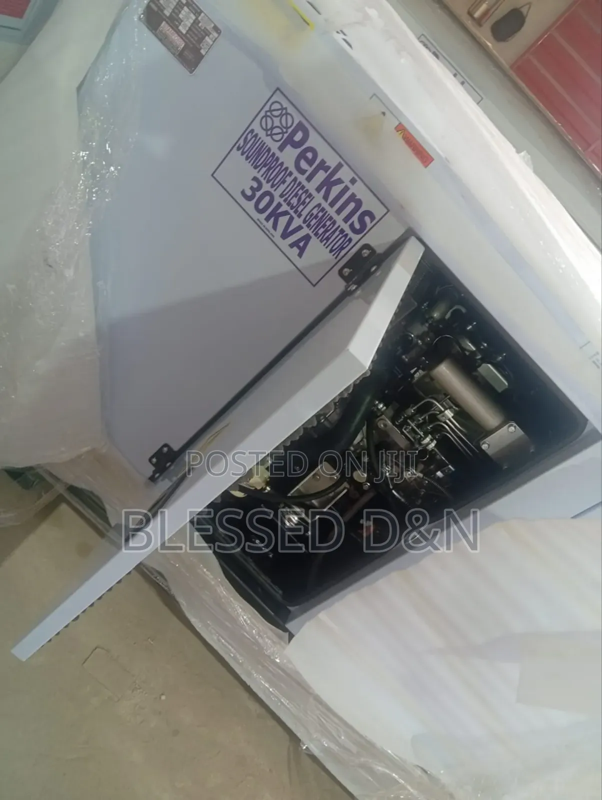 Heavy-Duty 30kva Perkins Soundproof Generator