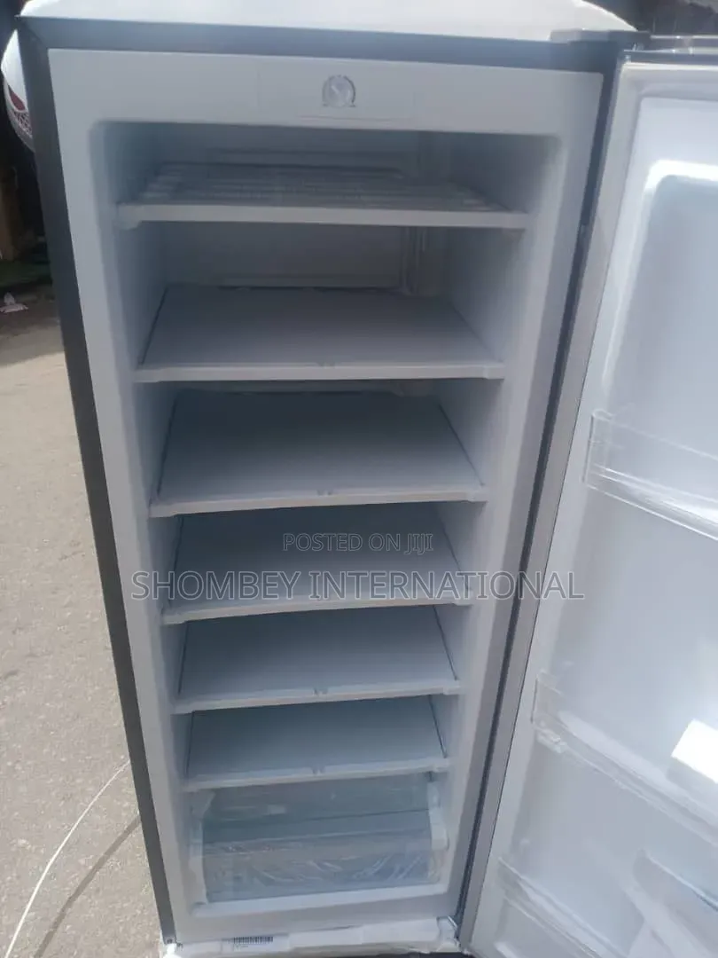 Hisense 190L Standing Freezer