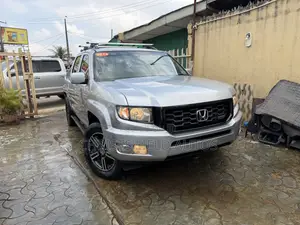 Honda Ridgeline Sport 2013 Silver