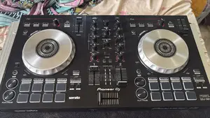 Dj Controller SB3