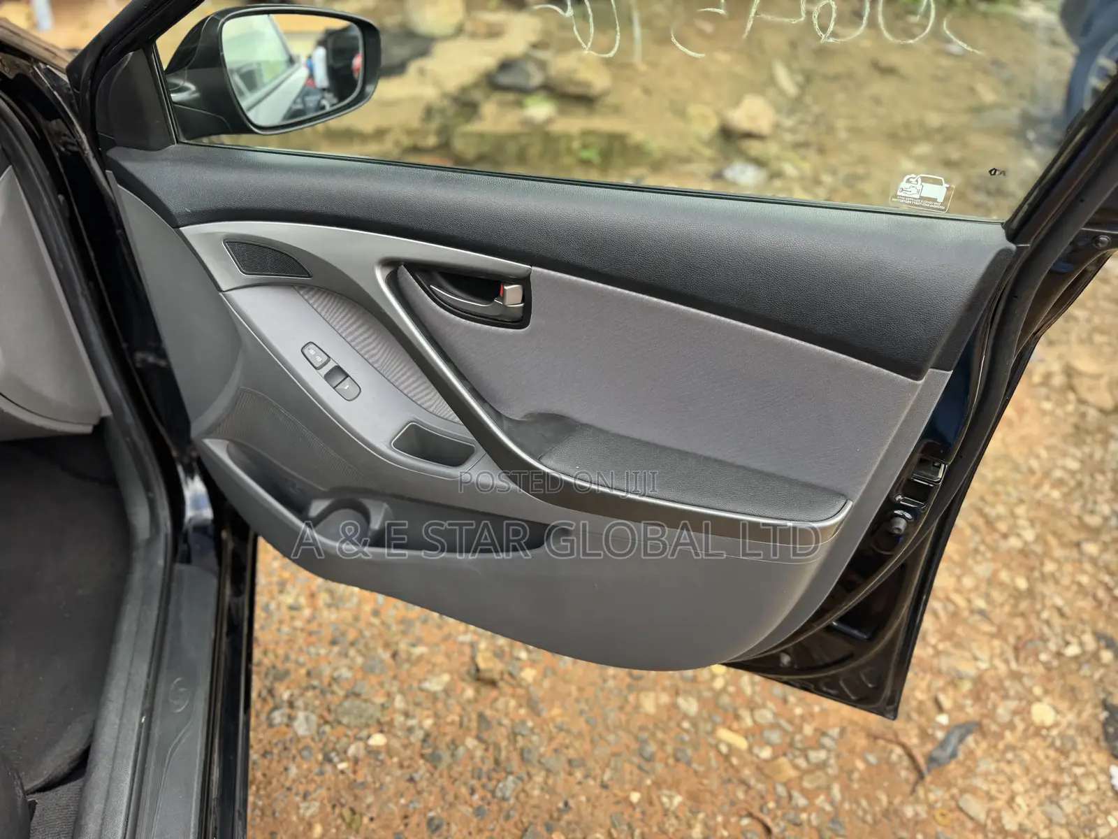 Hyundai Elantra 2013 Black