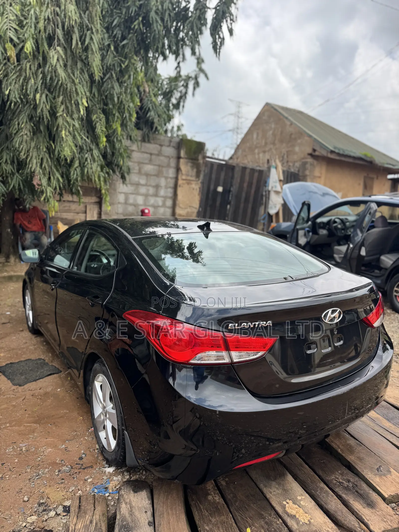 Hyundai Elantra 2013 Black