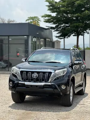 Toyota Land Cruiser 2015 Black