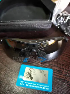 Quantum Polarised Eyeglasses