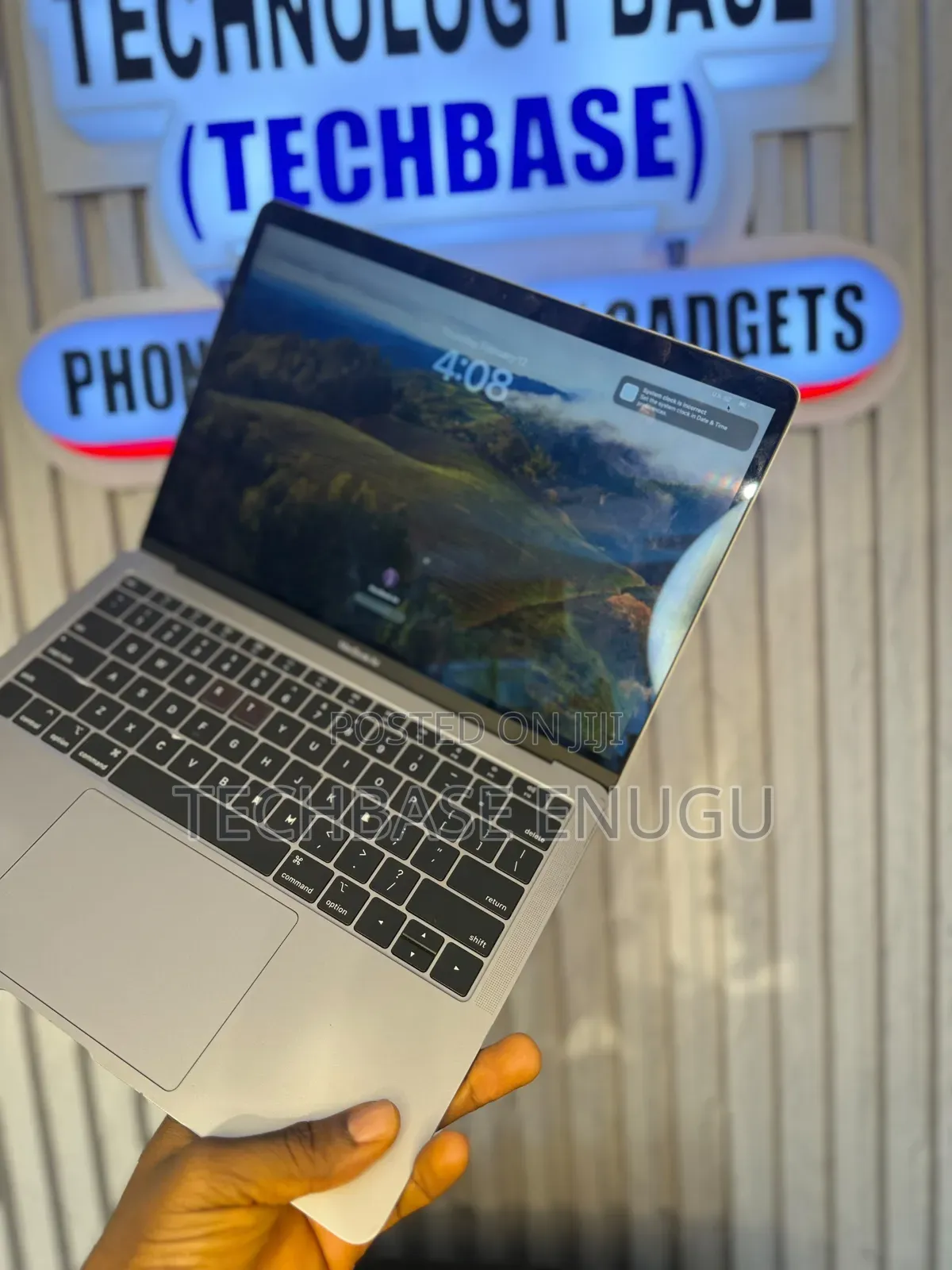 Laptop Apple MacBook 2018 8GB Intel Core i5 SSD 256GB