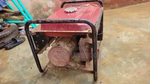 Used Elemax Generator 2900