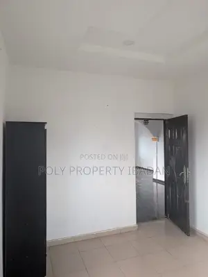 2bdrm Apartment in Elewuro, Akobo for rent