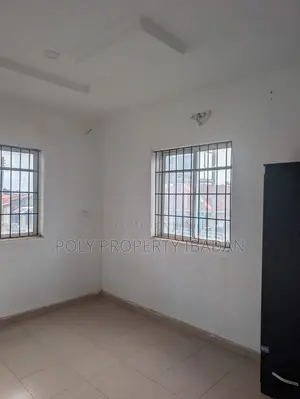 2bdrm Apartment in Elewuro, Akobo for rent