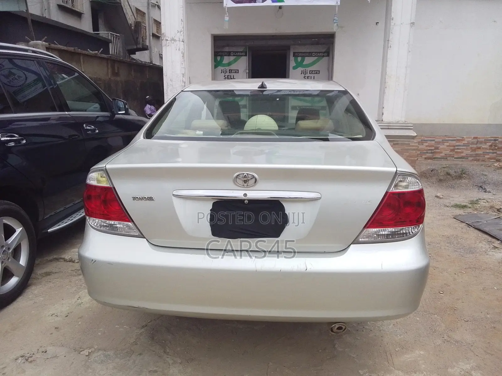 Toyota Camry 2005 Silver