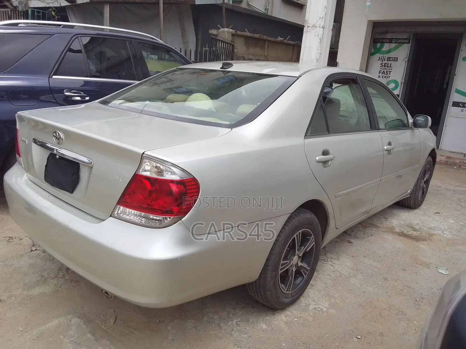 Toyota Camry 2005 Silver