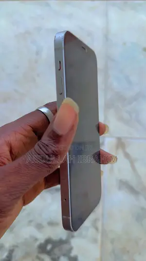 Apple iPhone 12 64 GB White