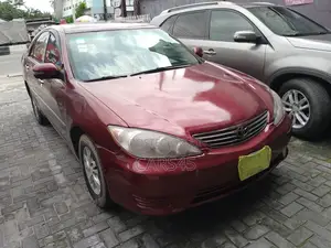 Toyota Camry 2005 Red