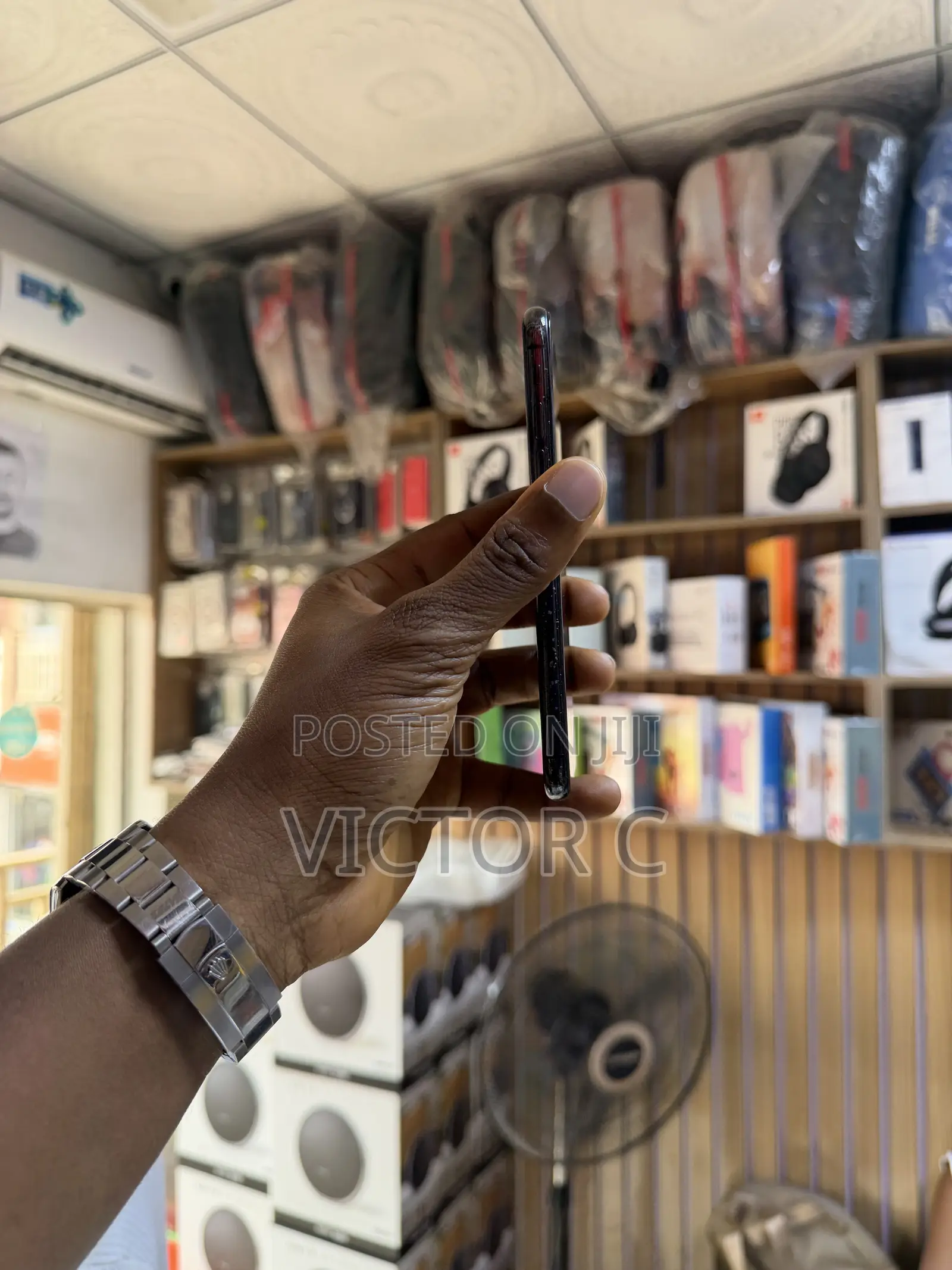 Apple iPhone X 64 GB Black