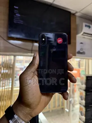 Apple iPhone X 64 GB Black
