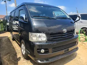 Toyota HiAce 2012 Black