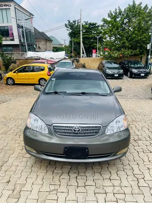 Toyota Corolla 2005 Gray