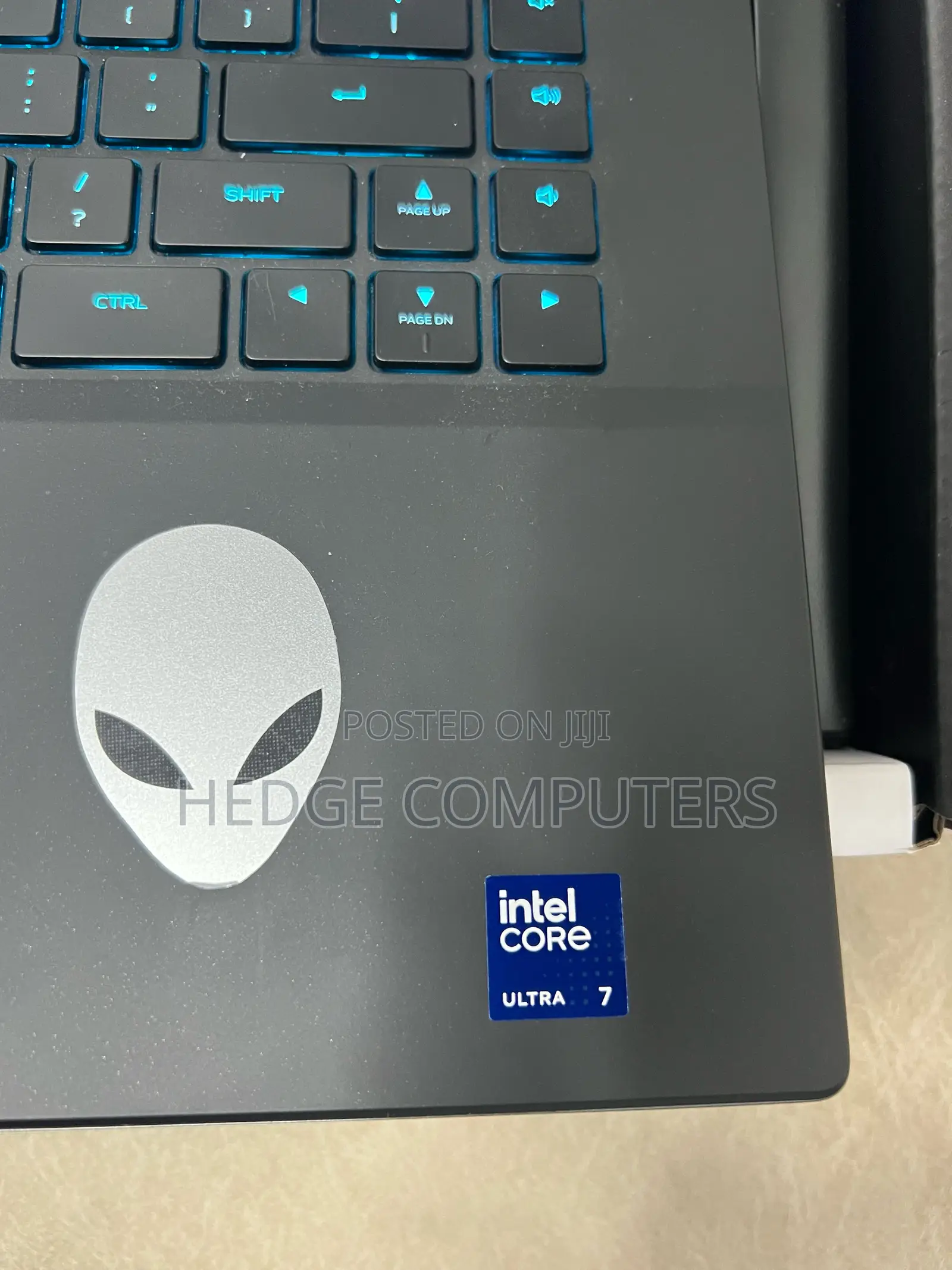 Laptop Alienware M16 R2 16GB Intel Core Ultra 7 SSD 1T