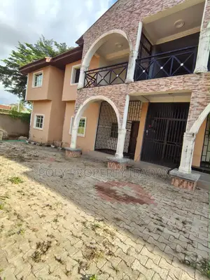 3bdrm Apartment in Olakunle, Akala Express for rent
