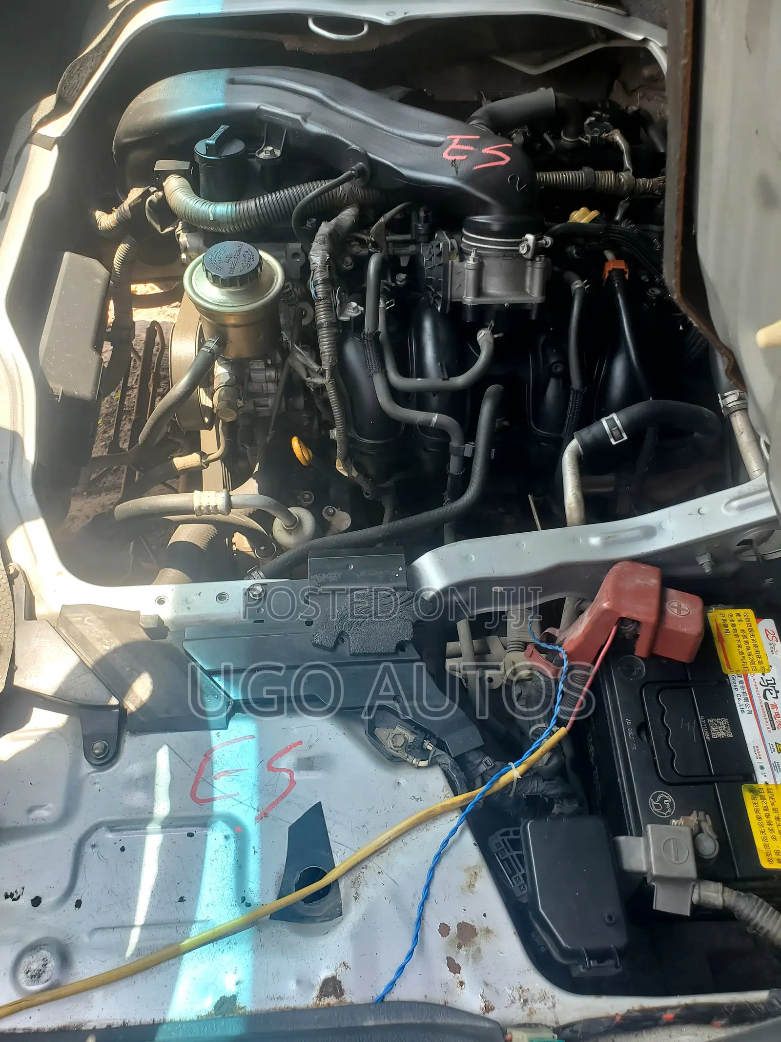 Toyota HiAce 2013 Silver