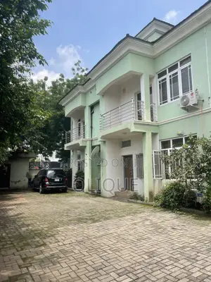 3bdrm Duplex in Maitama for rent
