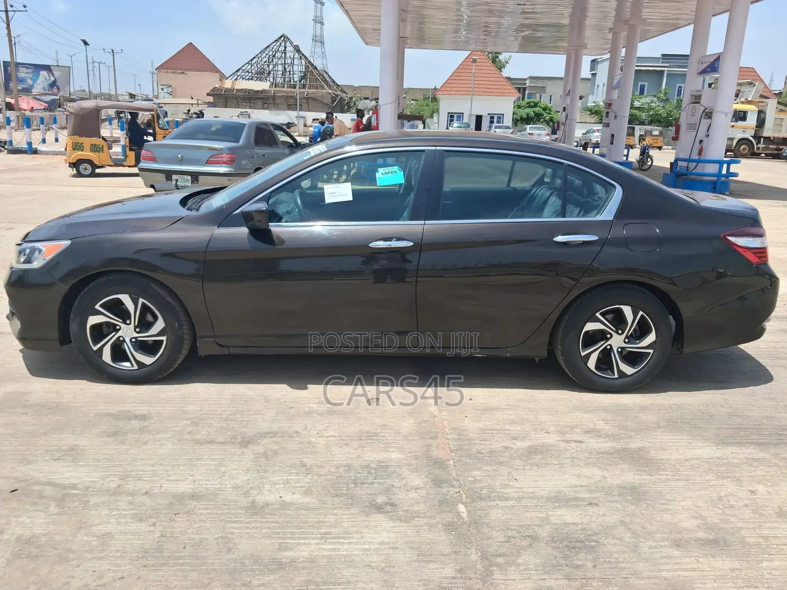 Honda Accord 2017 Brown
