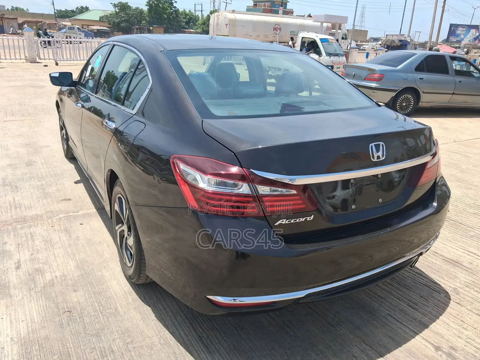 Honda Accord 2017 Brown