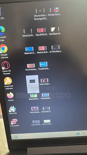 Laptop Lenovo 4GB Intel Pentium HDD 128GB