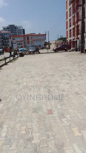 Shop / Office Space for Rent in Lekki Phase 1