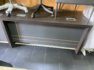 1.6 Meter Office Table