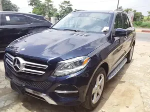 Mercedes-Benz GLE-Class 2017 Blue
