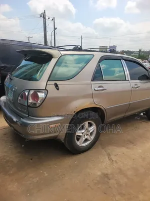 Lexus RX 2001 Gold