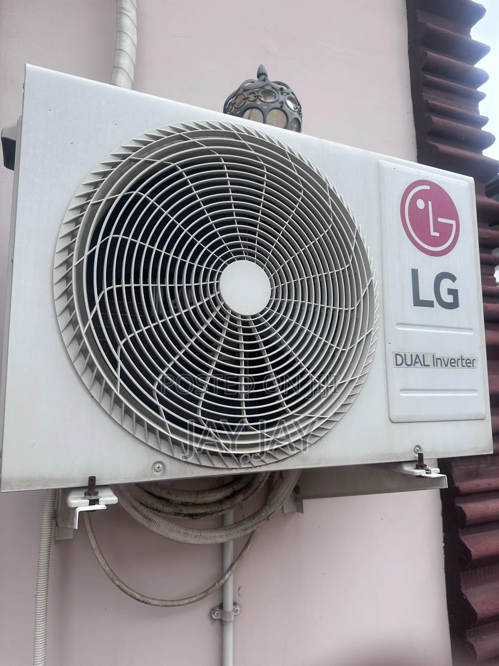 LG Inverter 1.5 AC
