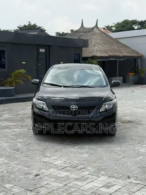 Toyota Corolla LE 4dr Sedan (1.8L 4cyl 4A) 2010 Black