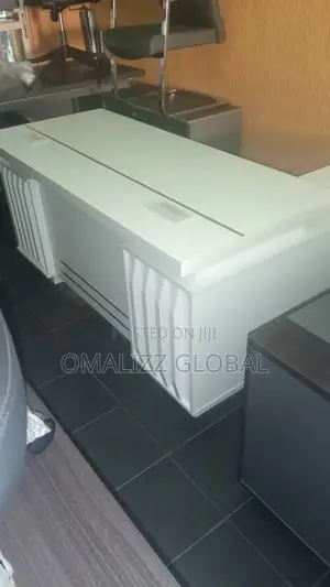 Quality 1.6 Meter Table With Side Drawer
