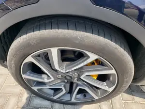 Land Rover Discovery 2020 Blue
