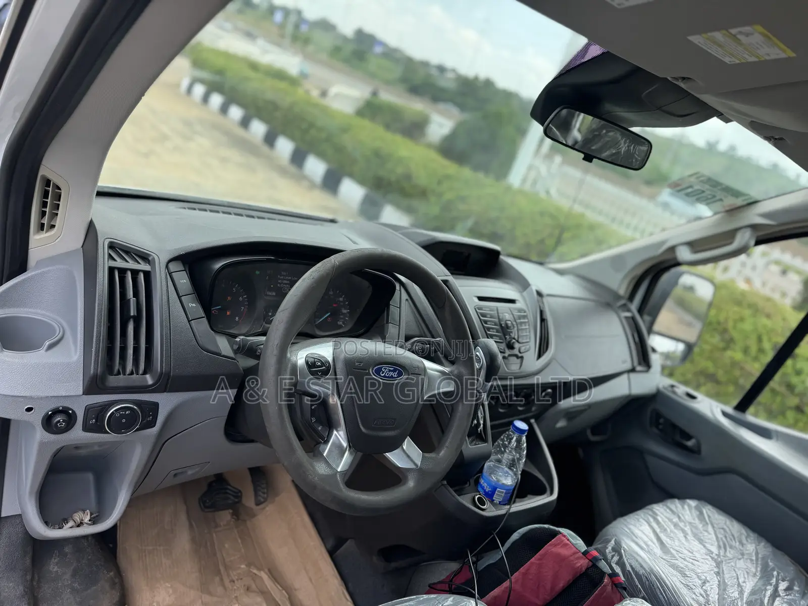 Ford Transit 2017 White