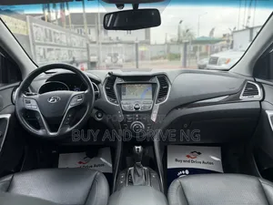 Hyundai Santa Fe 2014 White