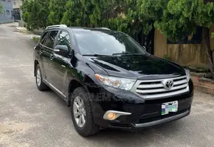 Toyota Highlander 2012 Black