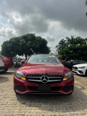 Mercedes-Benz C300 2016 Maroon