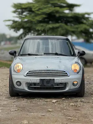 Mini Cooper 2012 Silver