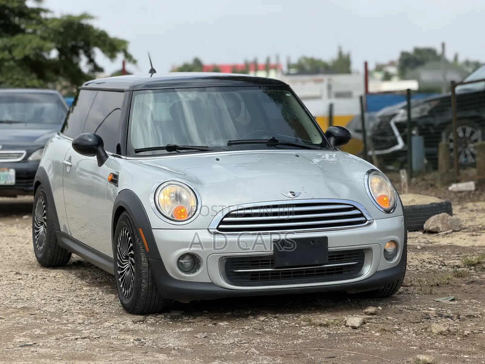 Mini Cooper 2012 Silver