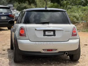 Mini Cooper 2012 Silver