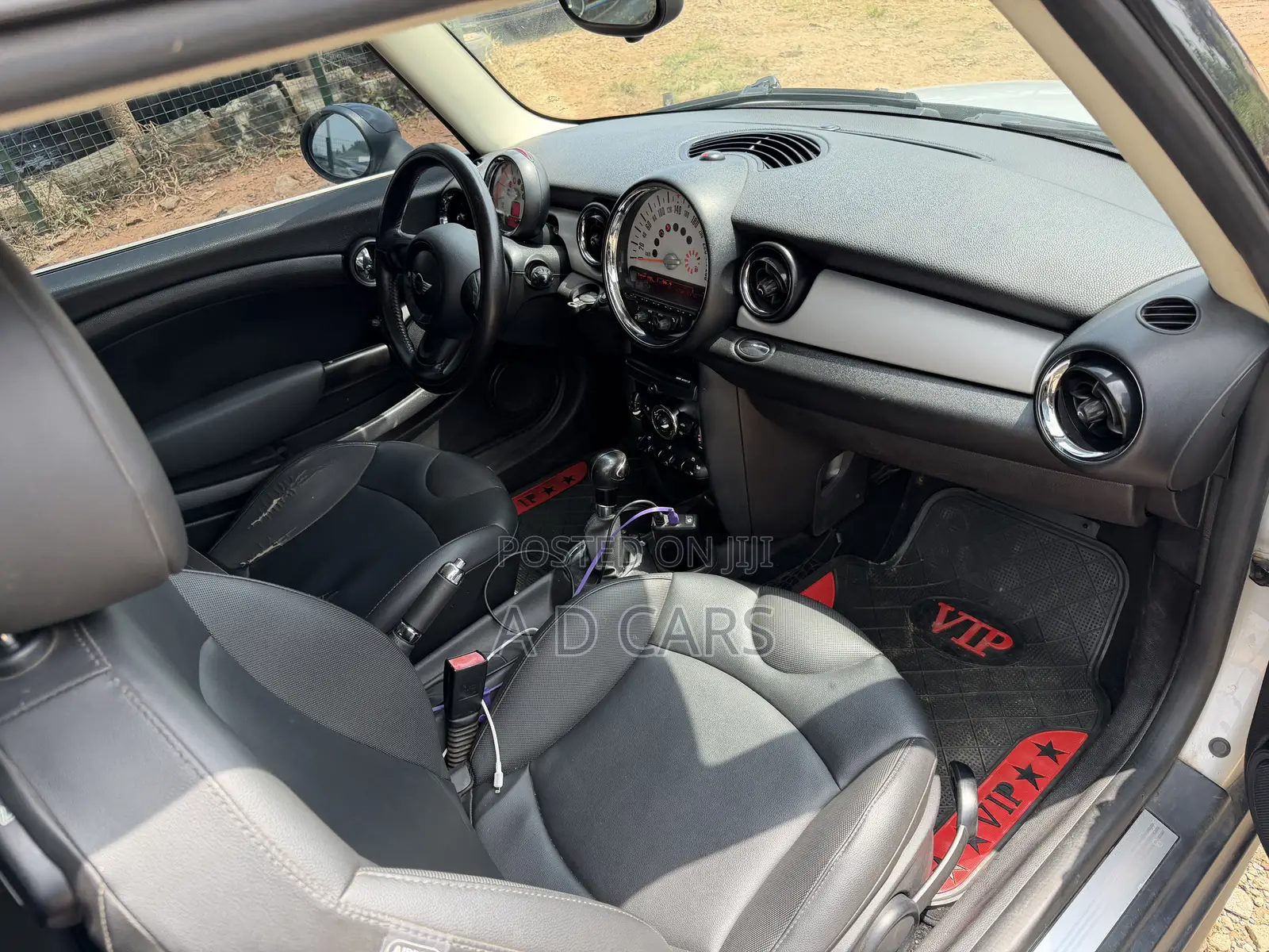 Mini Cooper 2012 Silver