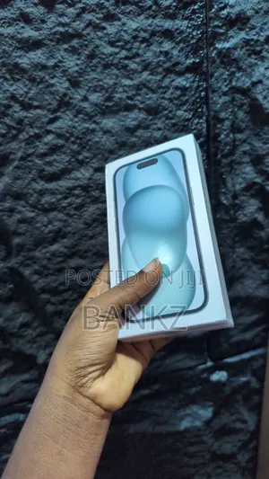 New Apple iPhone 15 128 GB Blue